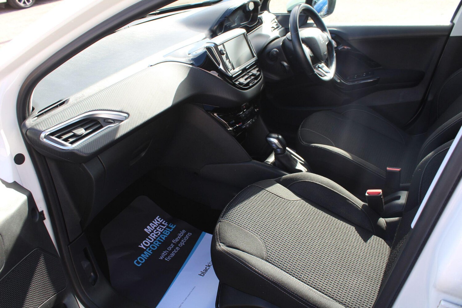 Used Peugeot 208 2019 for sale - 77143584: Photo 31