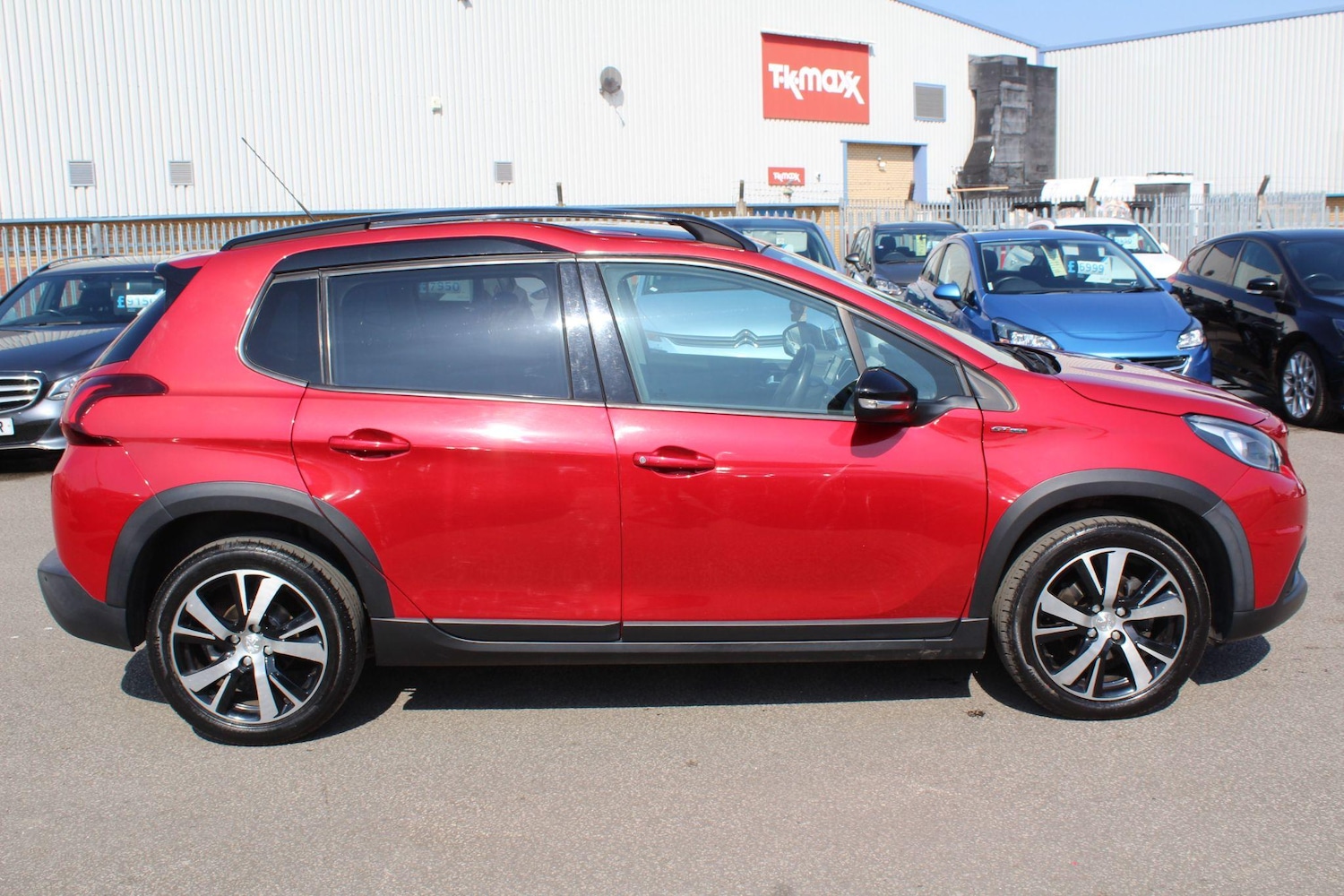 Used Peugeot 2008 2017 for sale - 77028944: Photo 25