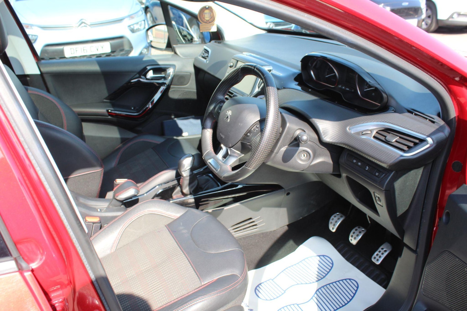 Used Peugeot 2008 2017 for sale - 77028944: Photo 35