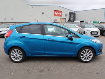 Used Ford Fiesta 2016 for sale - 79698288: Photo
