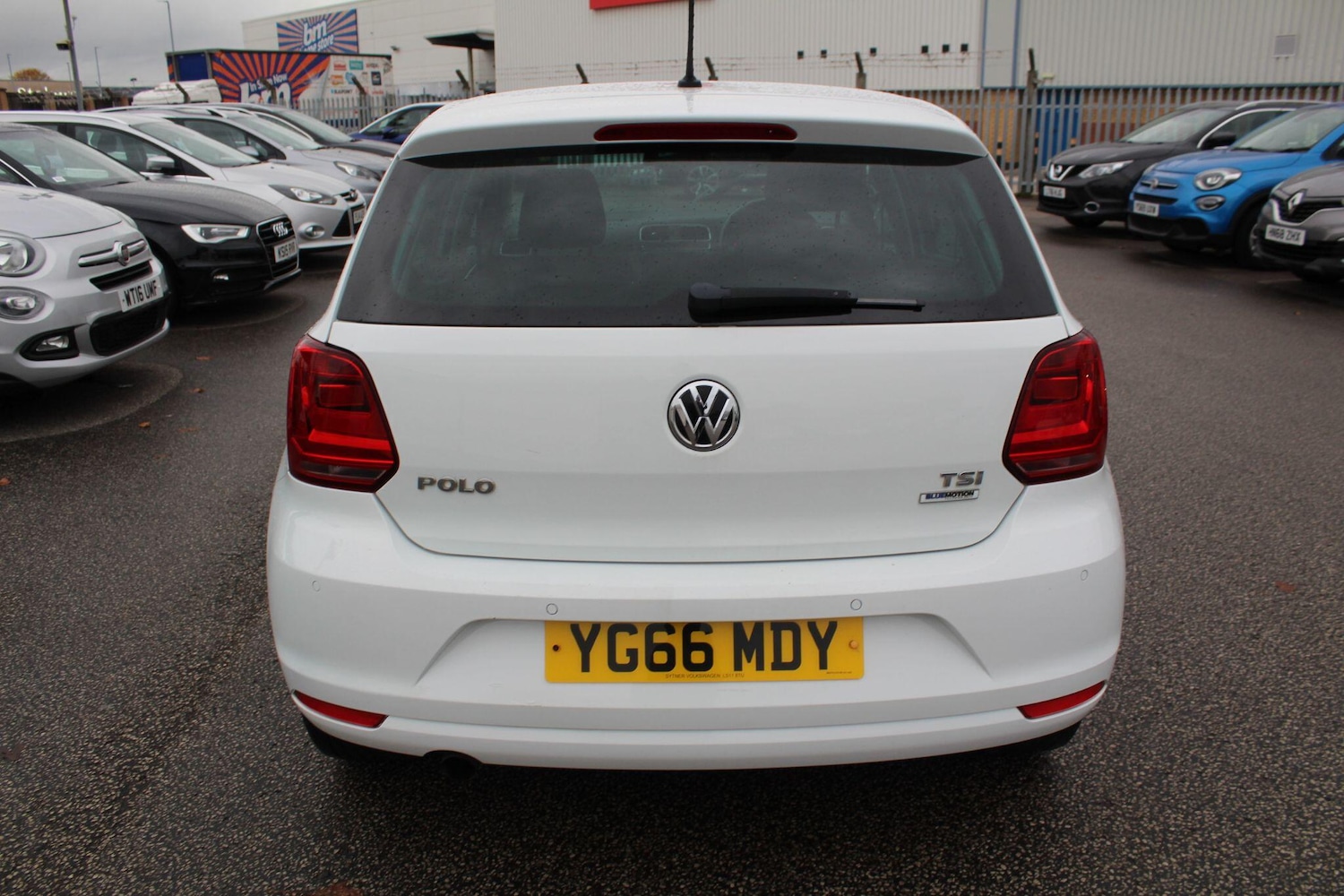 Used Volkswagen Polo 2016 for sale - 76336637: Photo 17