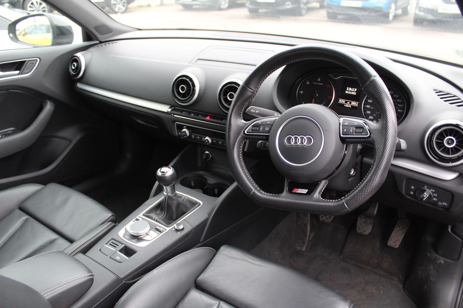 Used Volkswagen Polo 2016 for sale - 76336637: Photo 27