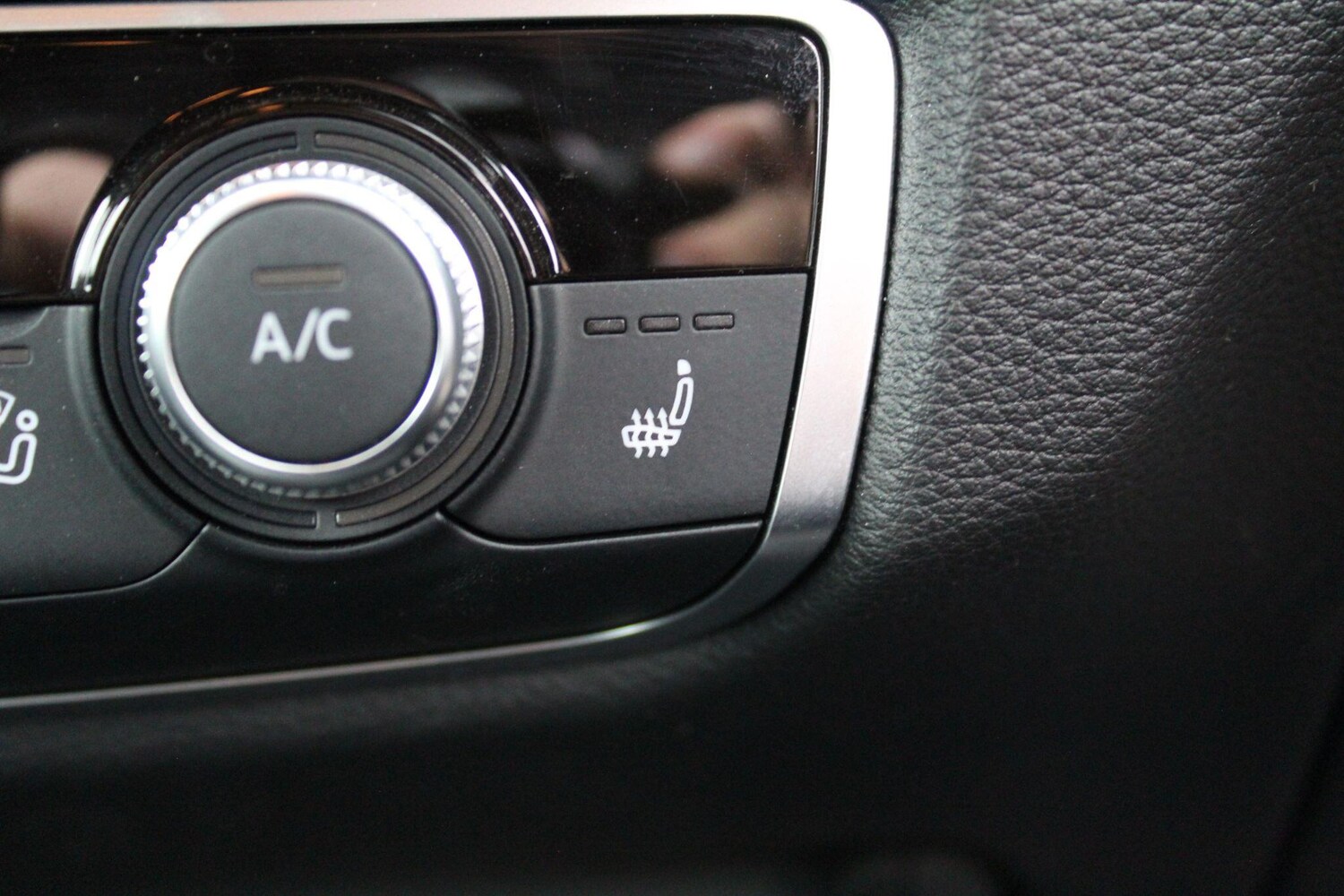 Used Volkswagen Polo 2016 for sale - 76336637: Photo 37