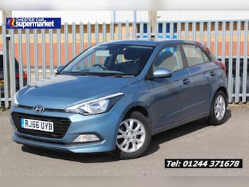 Used Hyundai i20 2016 for sale - 79621873: Photo