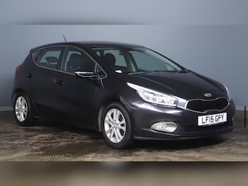 2015 (15) - 1.6 CRDi 2 EcoDynamics 5dr