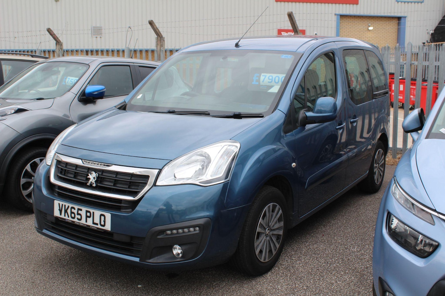 Vehicle 1