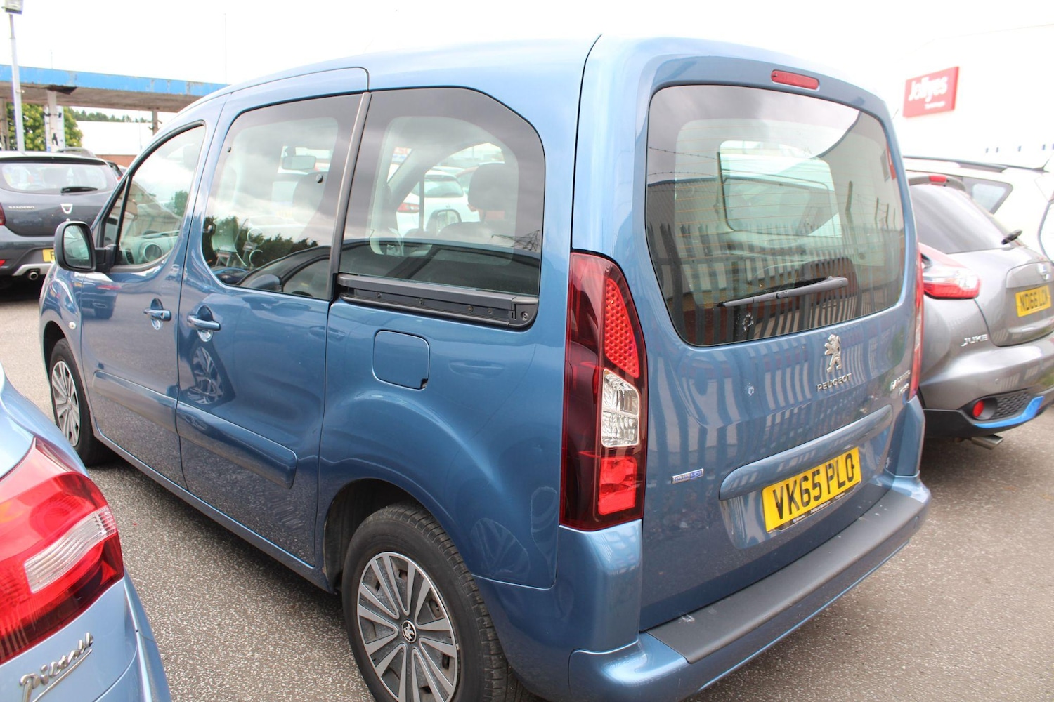 Vehicle 3