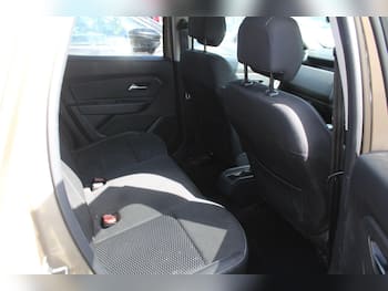 Used Dacia Duster 2018 for sale - 79712465: Photo