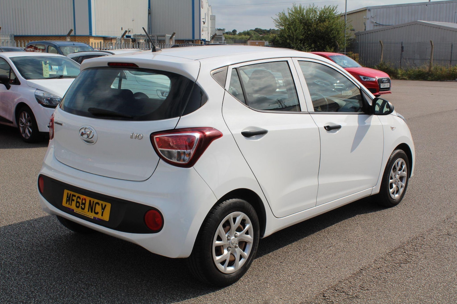 Used Hyundai i10 2018 for sale - 77940683: Photo 16