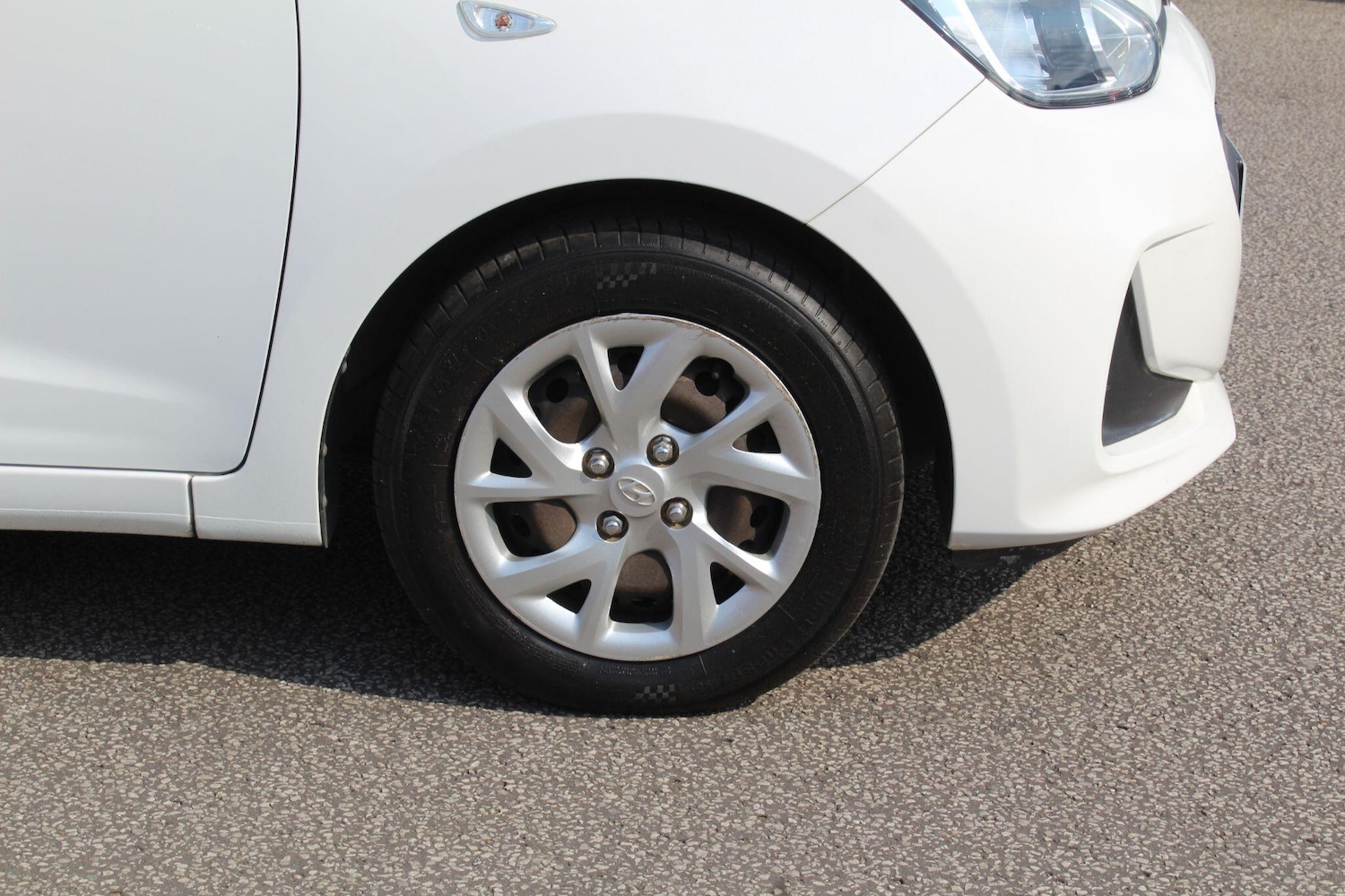 Used Hyundai i10 2018 for sale - 77940683: Photo 5