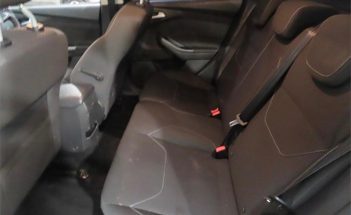 Used Ford Focus 2016 for sale - 77559467: Photo 2