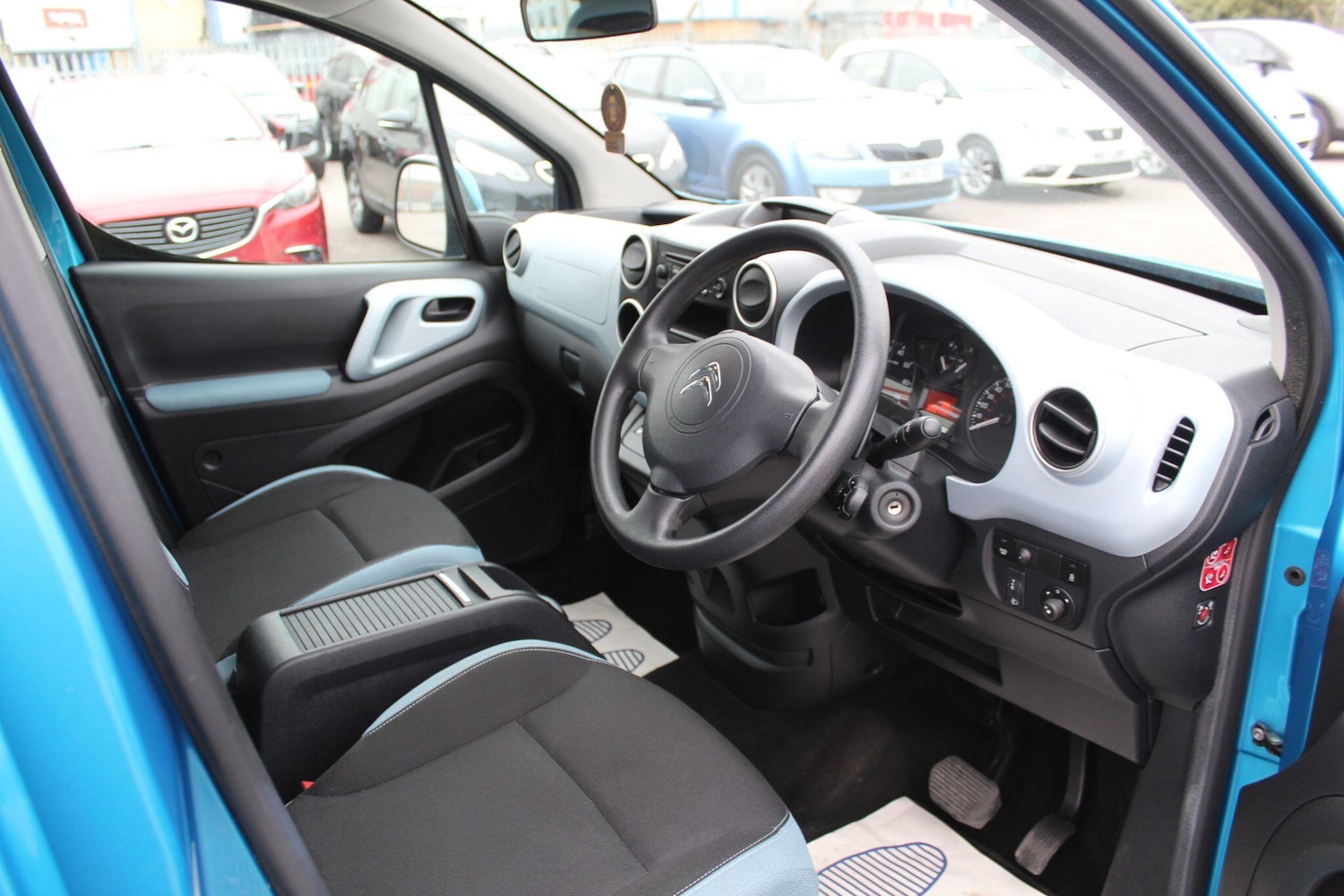 Used Citroen Berlingo Multispace 2015 for sale - 76484444: Photo 30