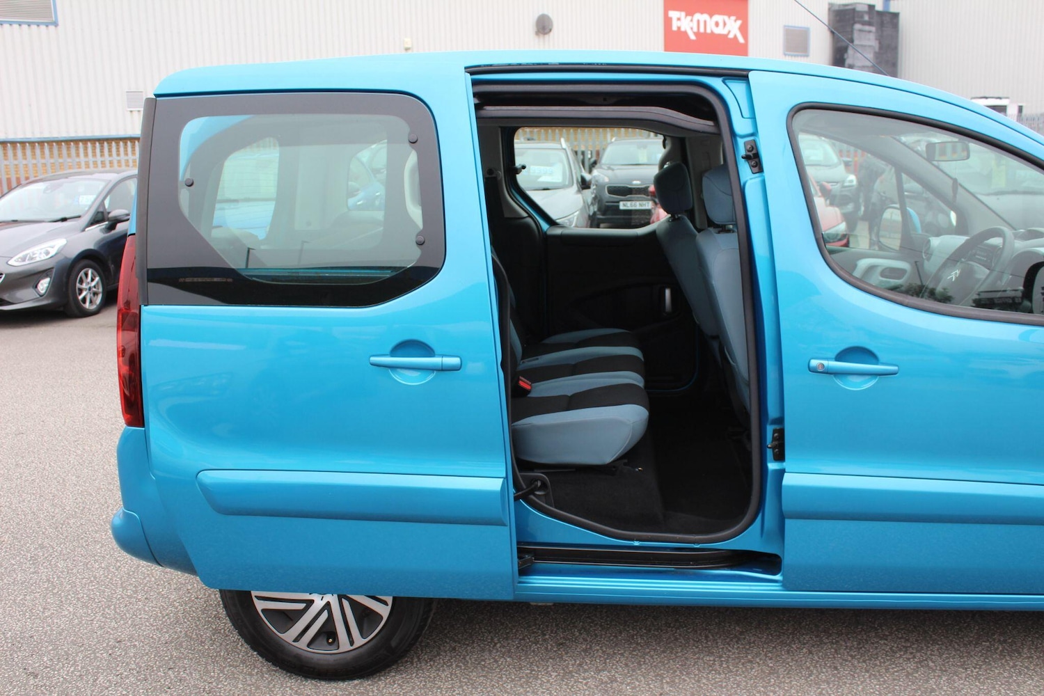 Used Citroen Berlingo Multispace 2015 for sale - 76484444: Photo 61