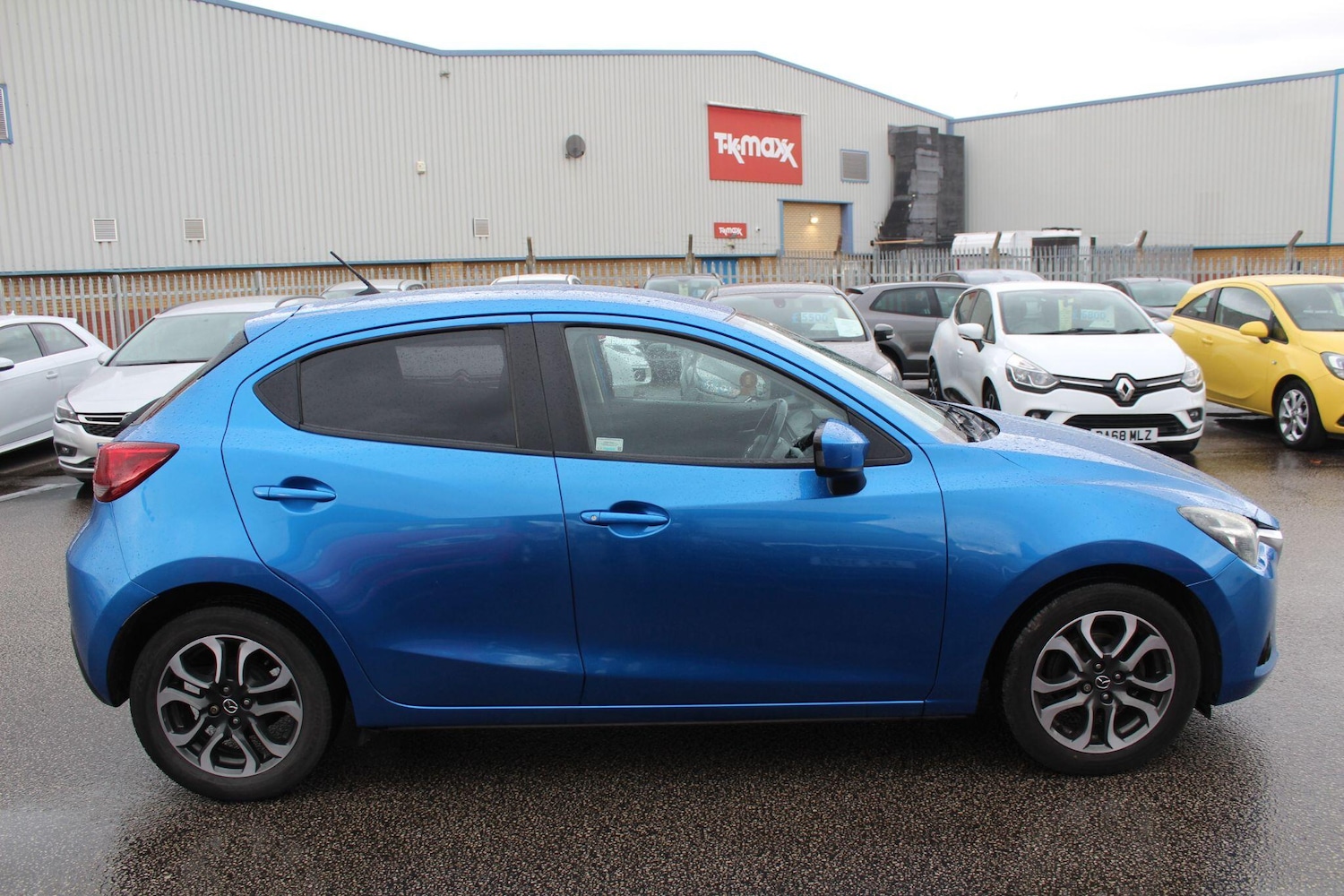 Used Mazda Mazda2 2015 for sale - 77266687: Photo 15