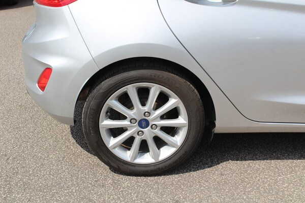 Used Ford Fiesta 2019 for sale - 75334668: Photo 19