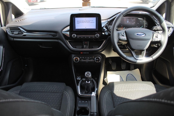 Used Ford Fiesta 2019 for sale - 75334668: Photo 46
