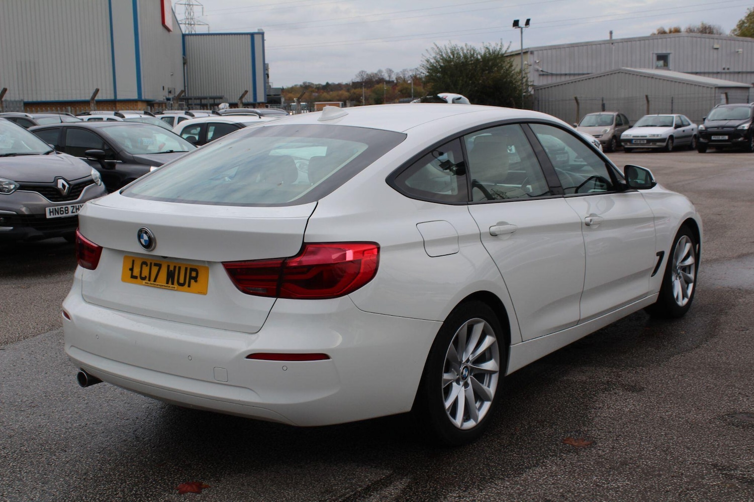 Used BMW 3 Series Gran Turismo 2017 for sale - 76388964: Photo 18