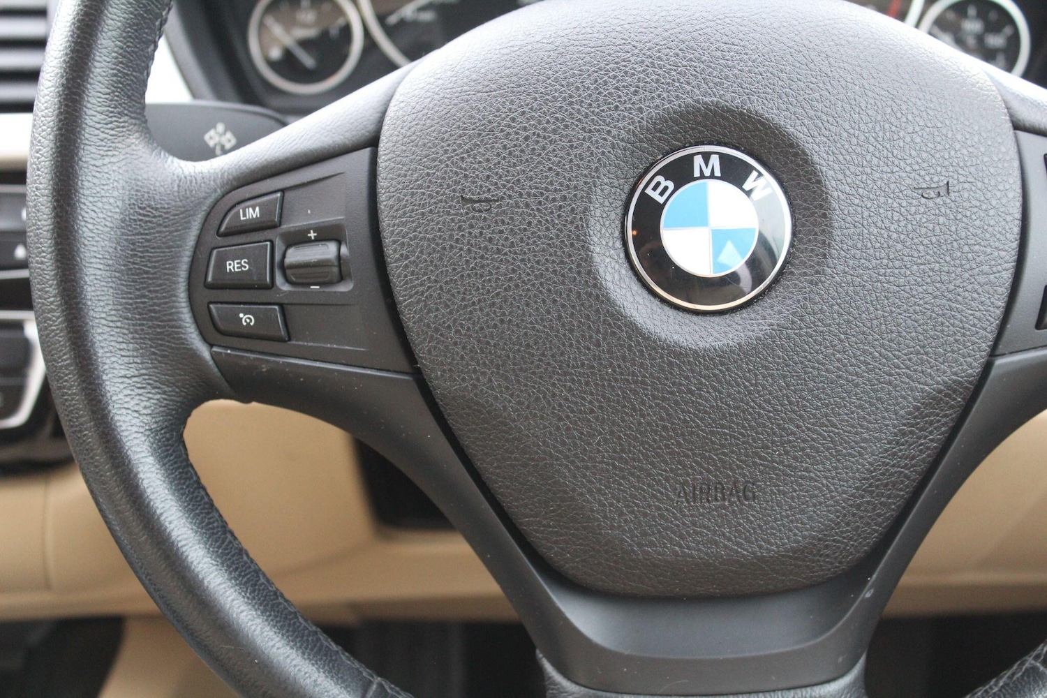 Used BMW 3 Series Gran Turismo 2017 for sale - 76388964: Photo 31