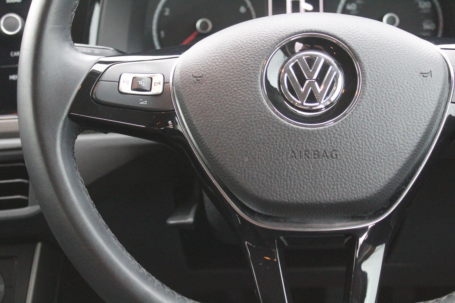 Used Volkswagen Polo 2018 for sale - 77496871: Photo 36