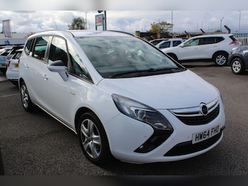 2014 (64) - 1.4T 16V Exclusiv Euro 5 5dr