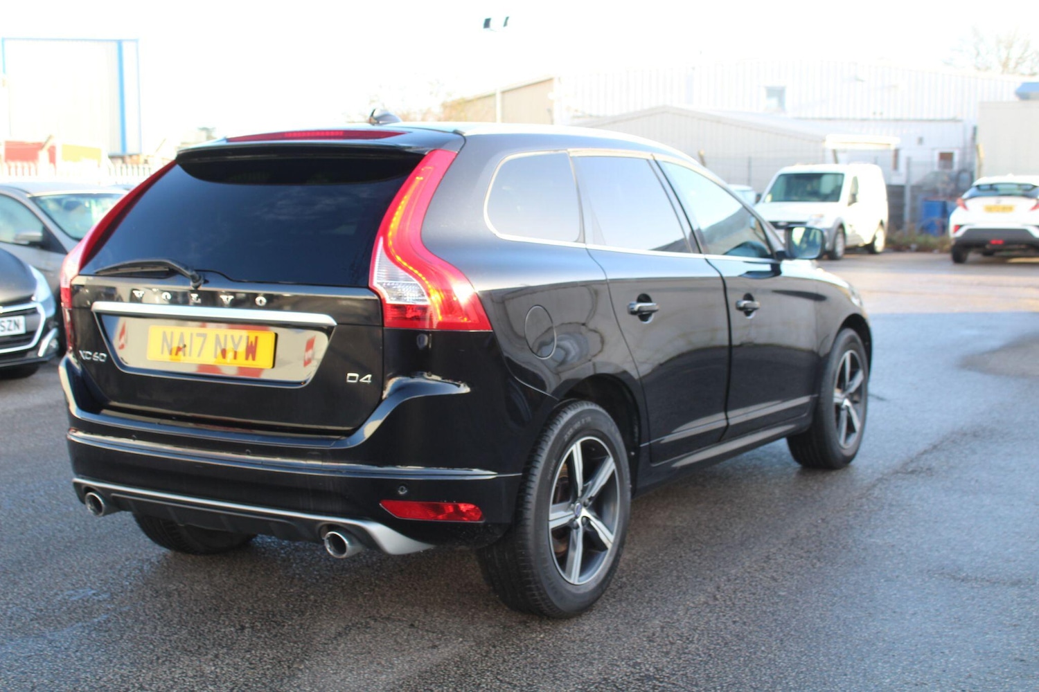 Used Volvo XC60 2017 for sale - 78204922: Photo 11