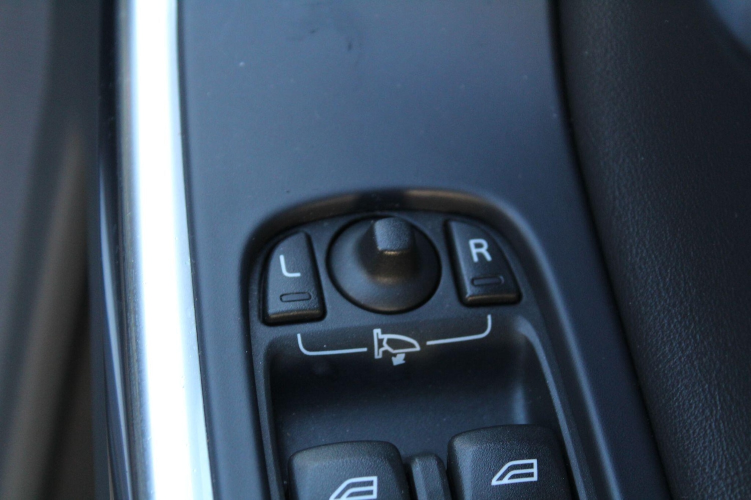 Used Volvo XC60 2017 for sale - 78204922: Photo 20