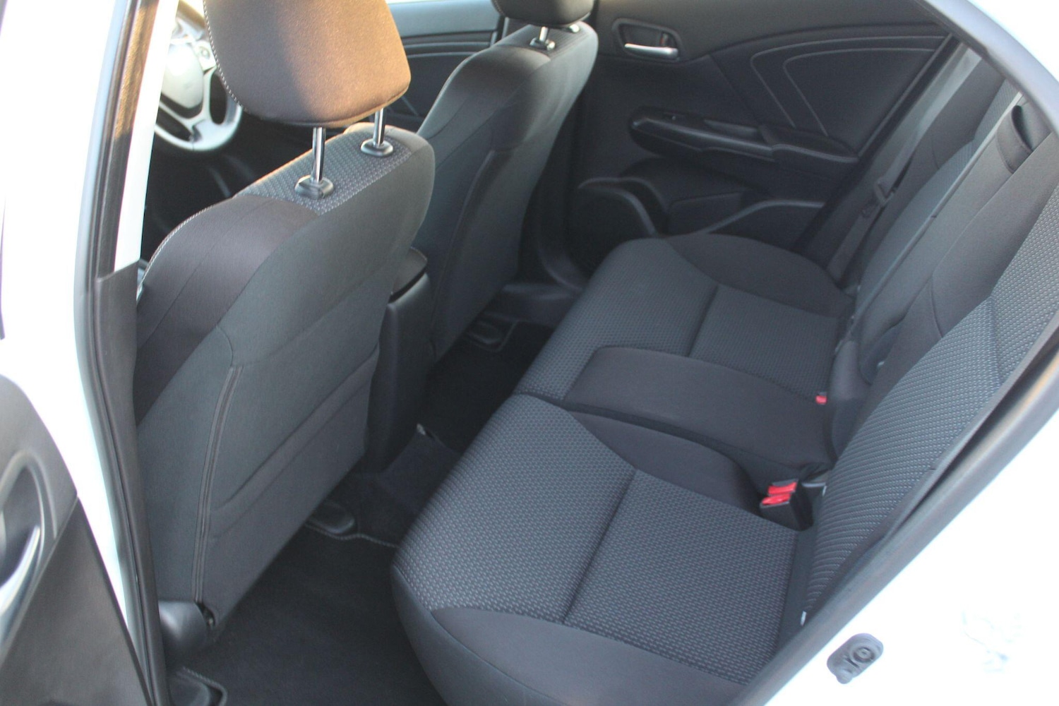 Used Honda Civic 2015 for sale - 77753388: Photo 48