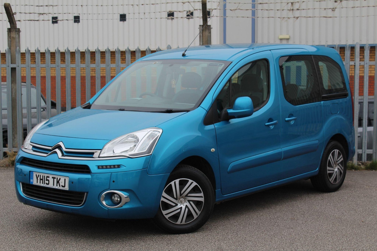 Used Citroen Berlingo 2015 for sale - 76137772: Photo 1