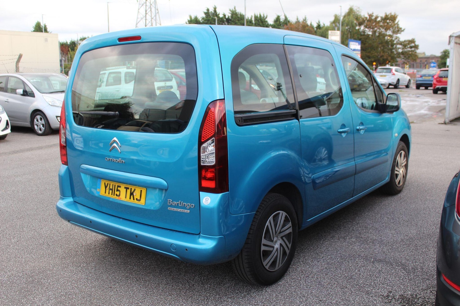 Used Citroen Berlingo 2015 for sale - 76137772: Photo 2