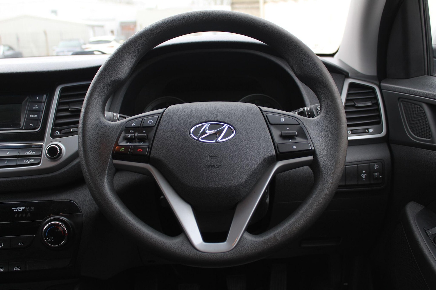 Used Hyundai TUCSON 2018 for sale - 77599075: Photo 38