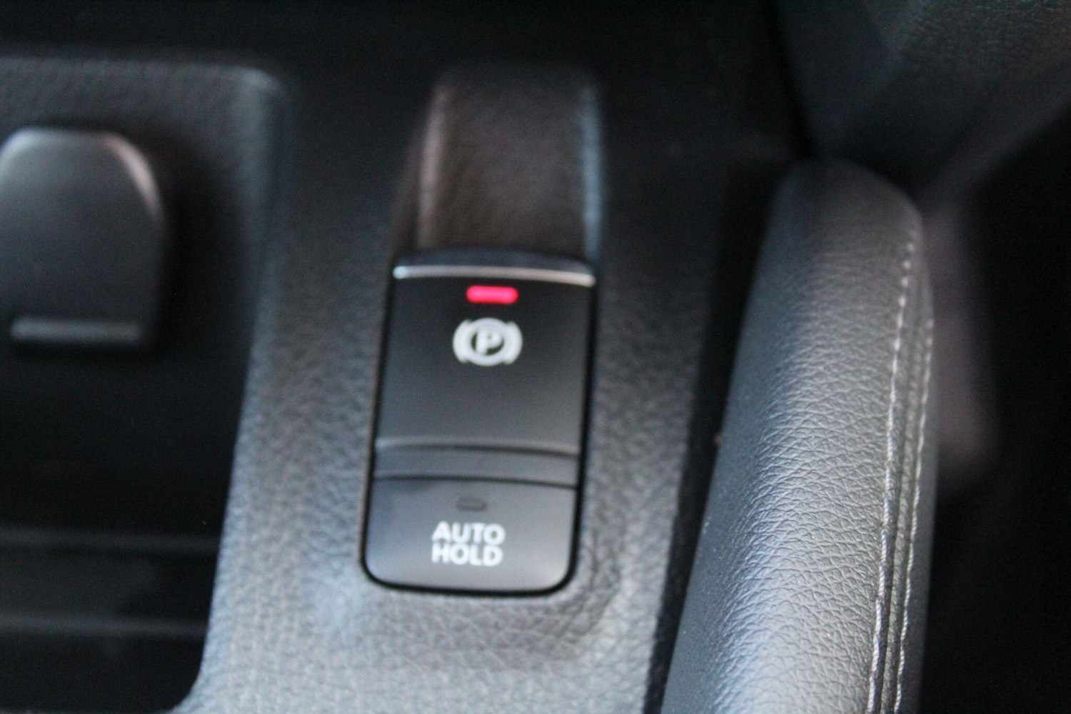 Used Nissan Qashqai 2017 for sale - 77028920: Photo 18