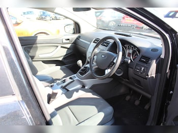 Used Ford Kuga 2011 for sale - 79540416: Photo