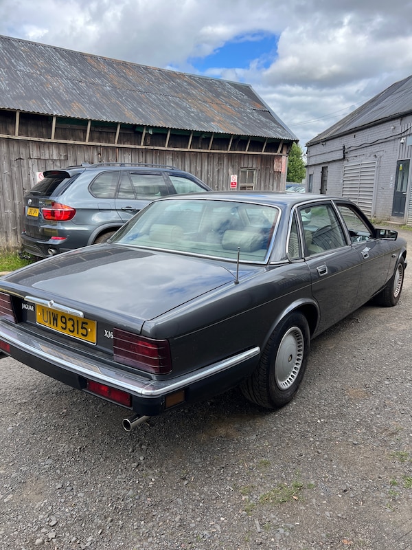 Used Jaguar XJ 1989 for sale - 75390741: Photo 5