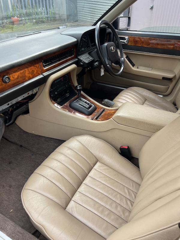 Used Jaguar XJ 1989 for sale - 75390741: Photo 6
