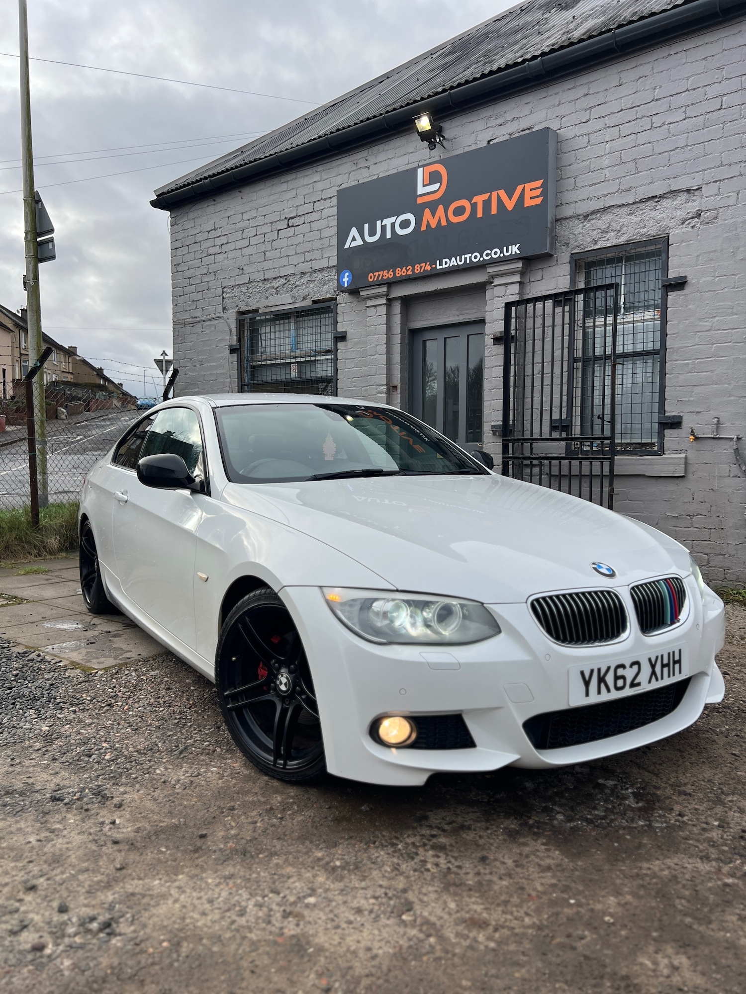 Used BMW 3 Series 2012 for sale - 76693735: Photo 1