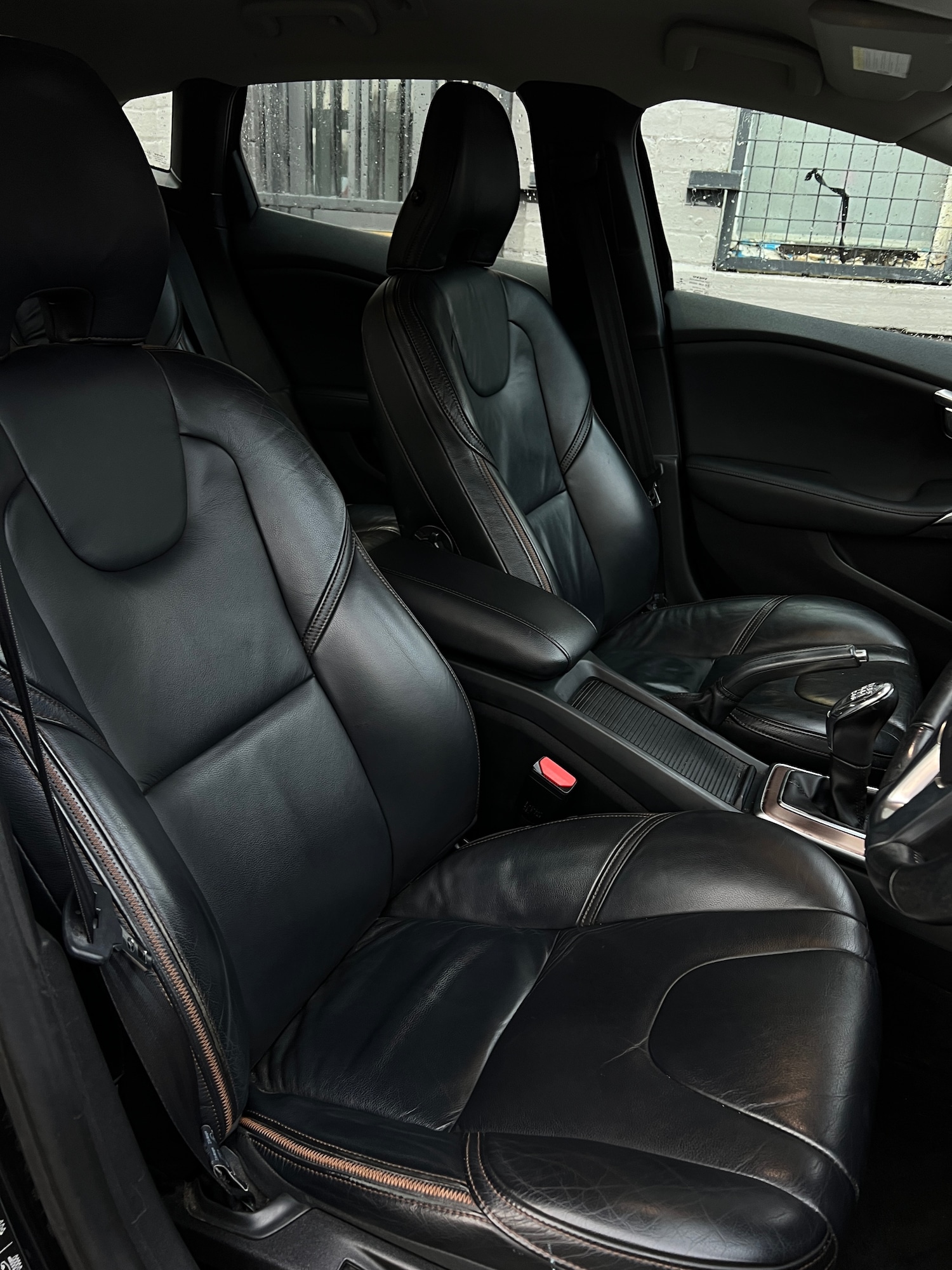 Used Volvo V40 2013 for sale - 77297170: Photo 13