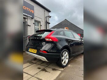 Used Volvo V40 2013 for sale - 77297170: Photo