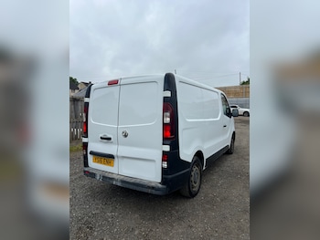 Used Vauxhall Vivaro 2016 for sale - 79048197: Photo