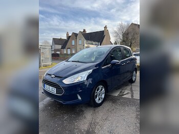 Used Ford B-MAX 2016 for sale - 77584811: Photo