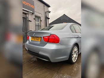 Used BMW 3 Series 2011 for sale - 77151570: Photo