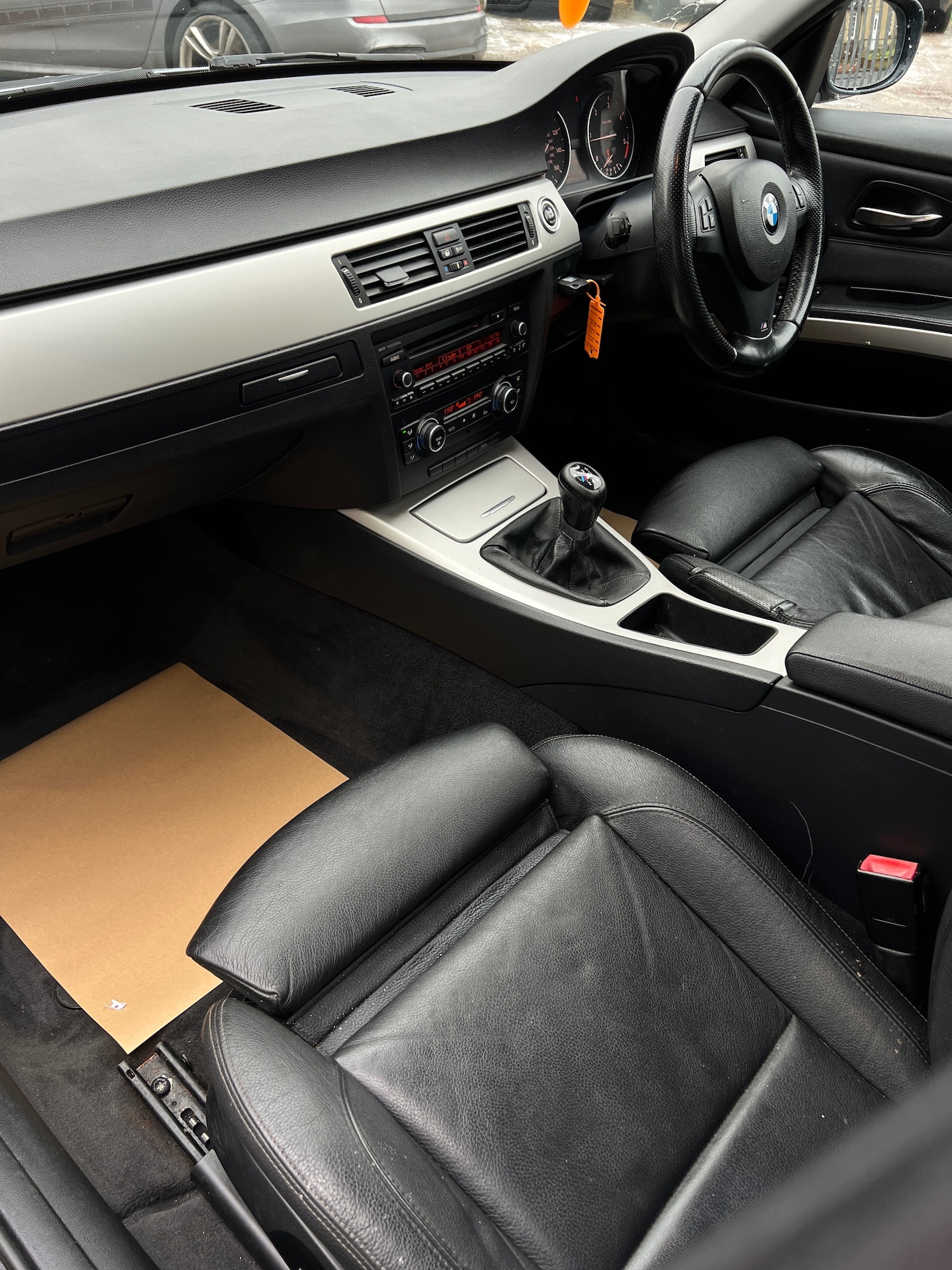 Used BMW 3 Series 2011 for sale - 77151570: Photo 8