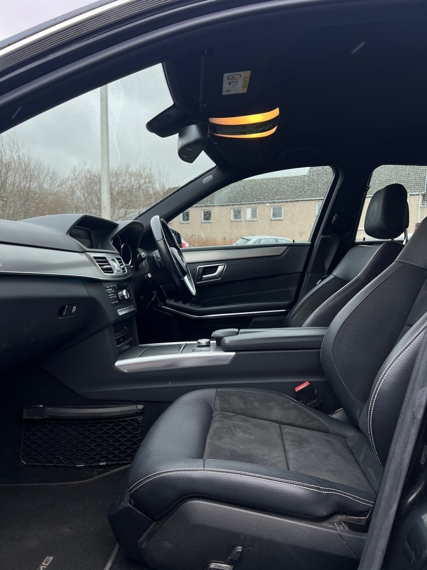 Used Mercedes-Benz E Class 2014 for sale - 77447782: Photo 14