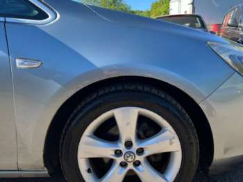 Used Vauxhall Astra 2010 for sale - 74843118: Photo