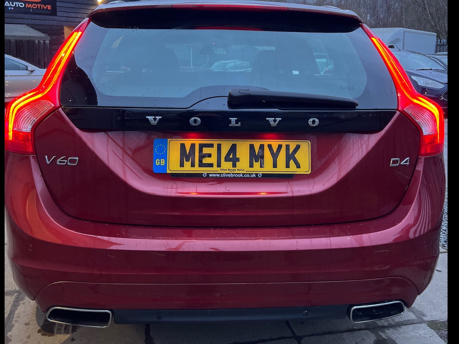 Used Volvo V60 2014 for sale - 77326529: Photo 5