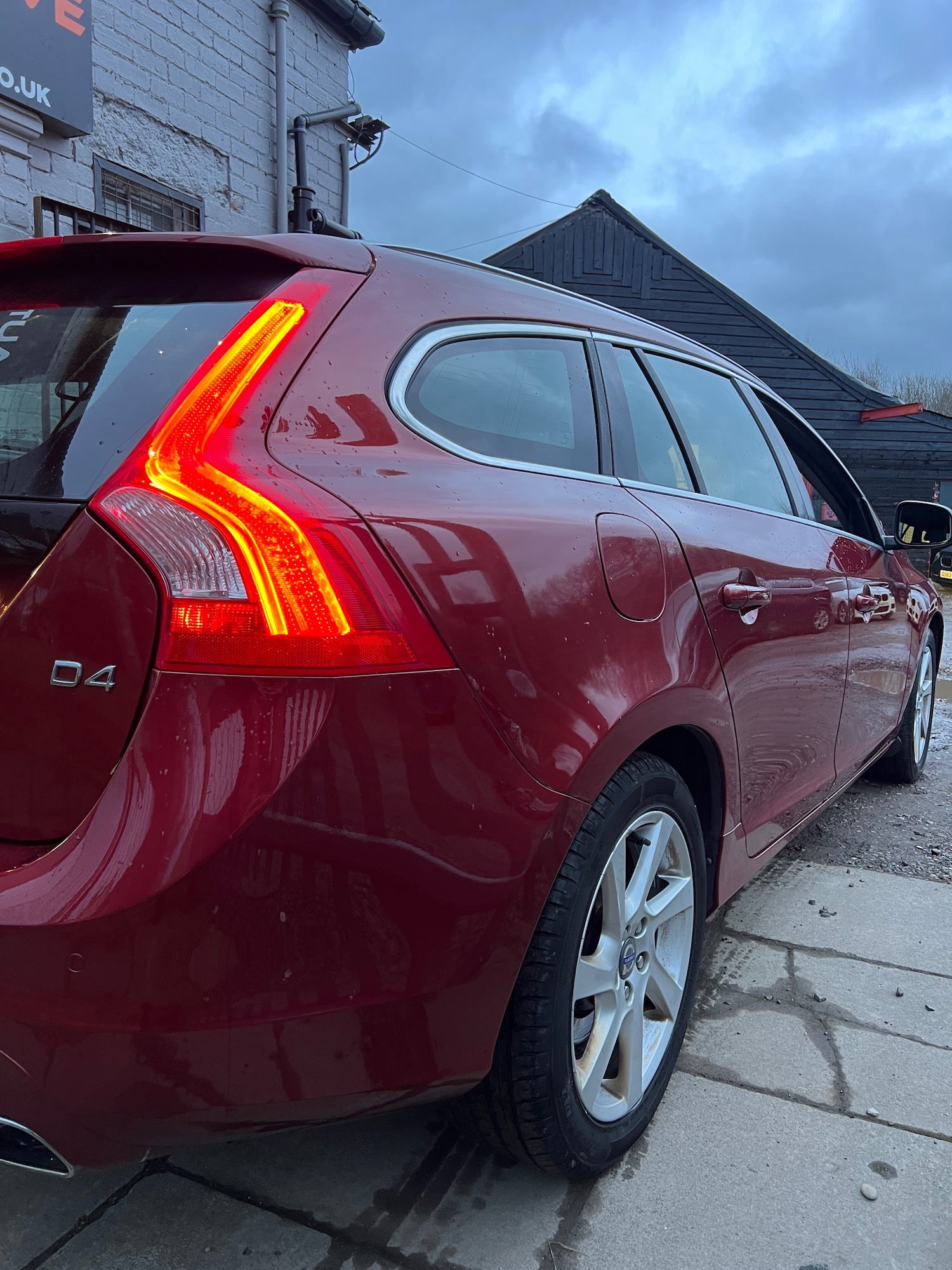 Used Volvo V60 2014 for sale - 77326529: Photo 7