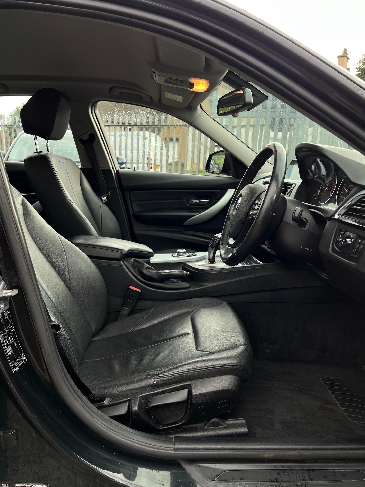 Used BMW 3 Series 2014 for sale - 76156594: Photo 11