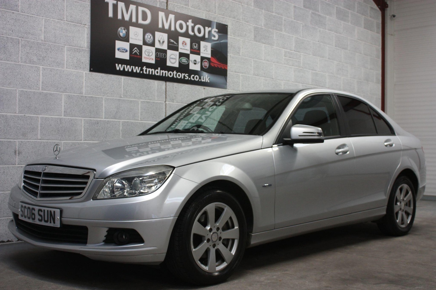 Used Mercedes-Benz C Class 2010 for sale - 76512776: Photo 3