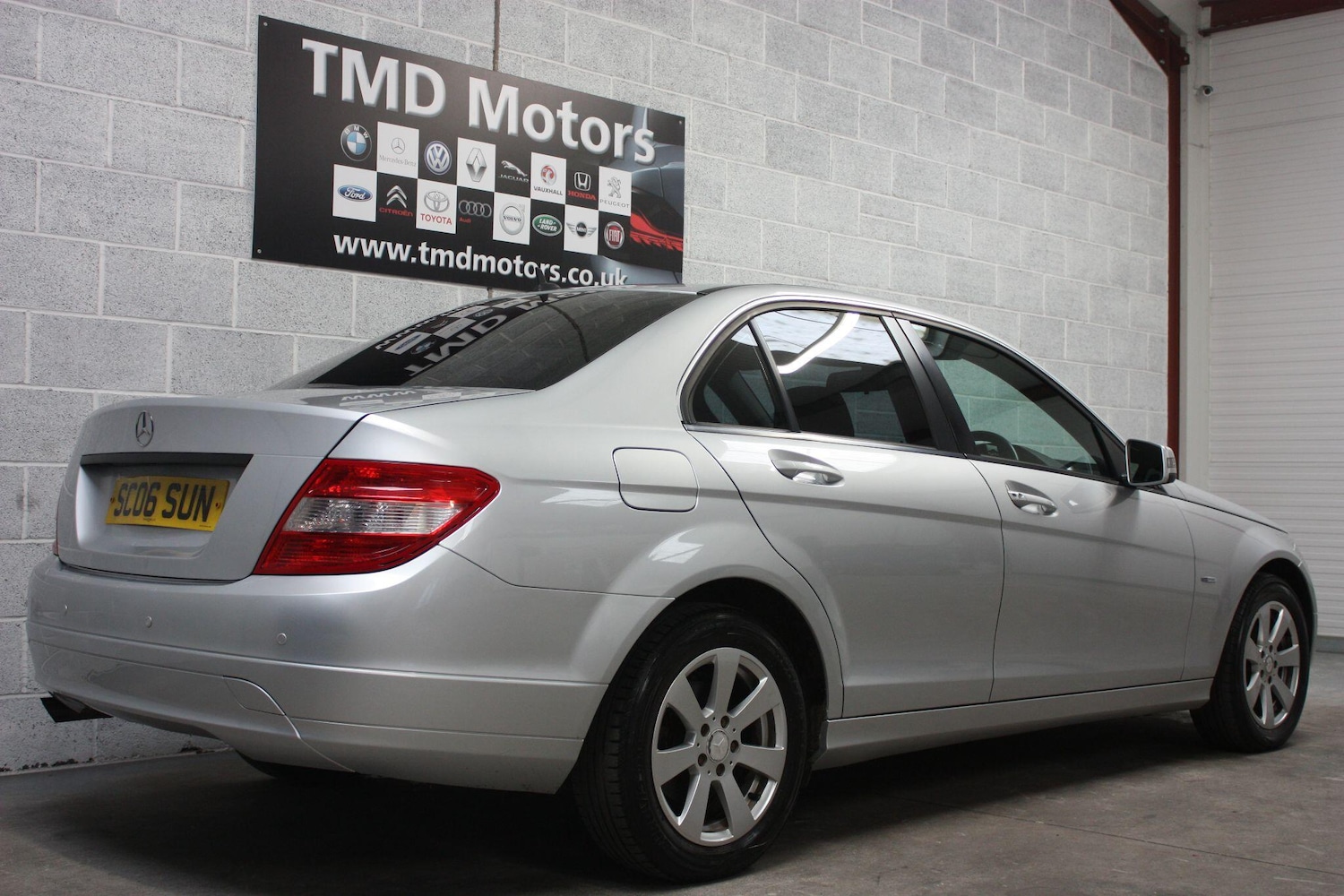 Used Mercedes-Benz C Class 2010 for sale - 76512776: Photo 6