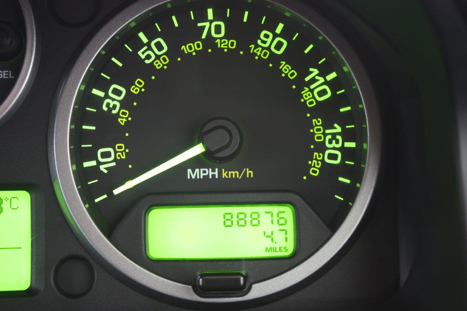 Used Land Rover Freelander 2 2012 for sale - 76314885: Photo 16