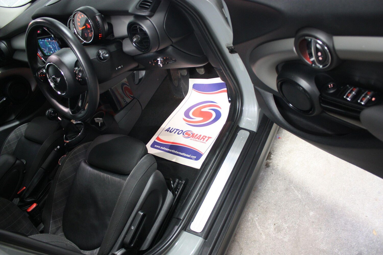 Used MINI Hatch 2015 for sale - 76953185: Photo 22